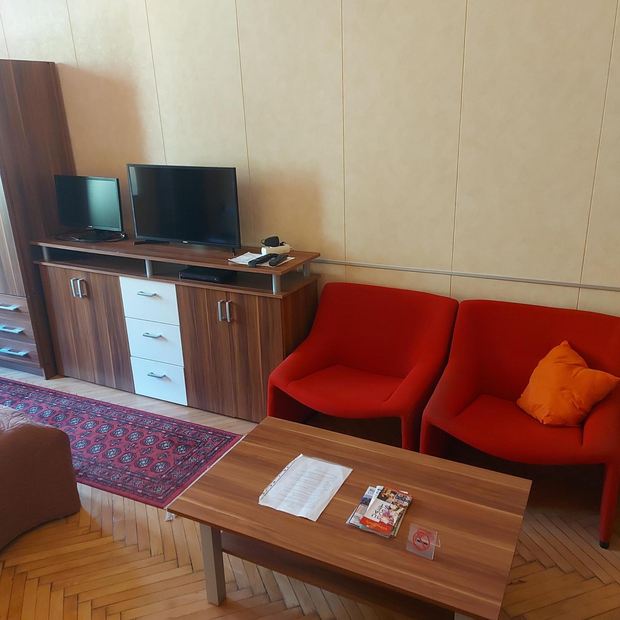 Cute Apartment Close To The Center Будапеща Екстериор снимка