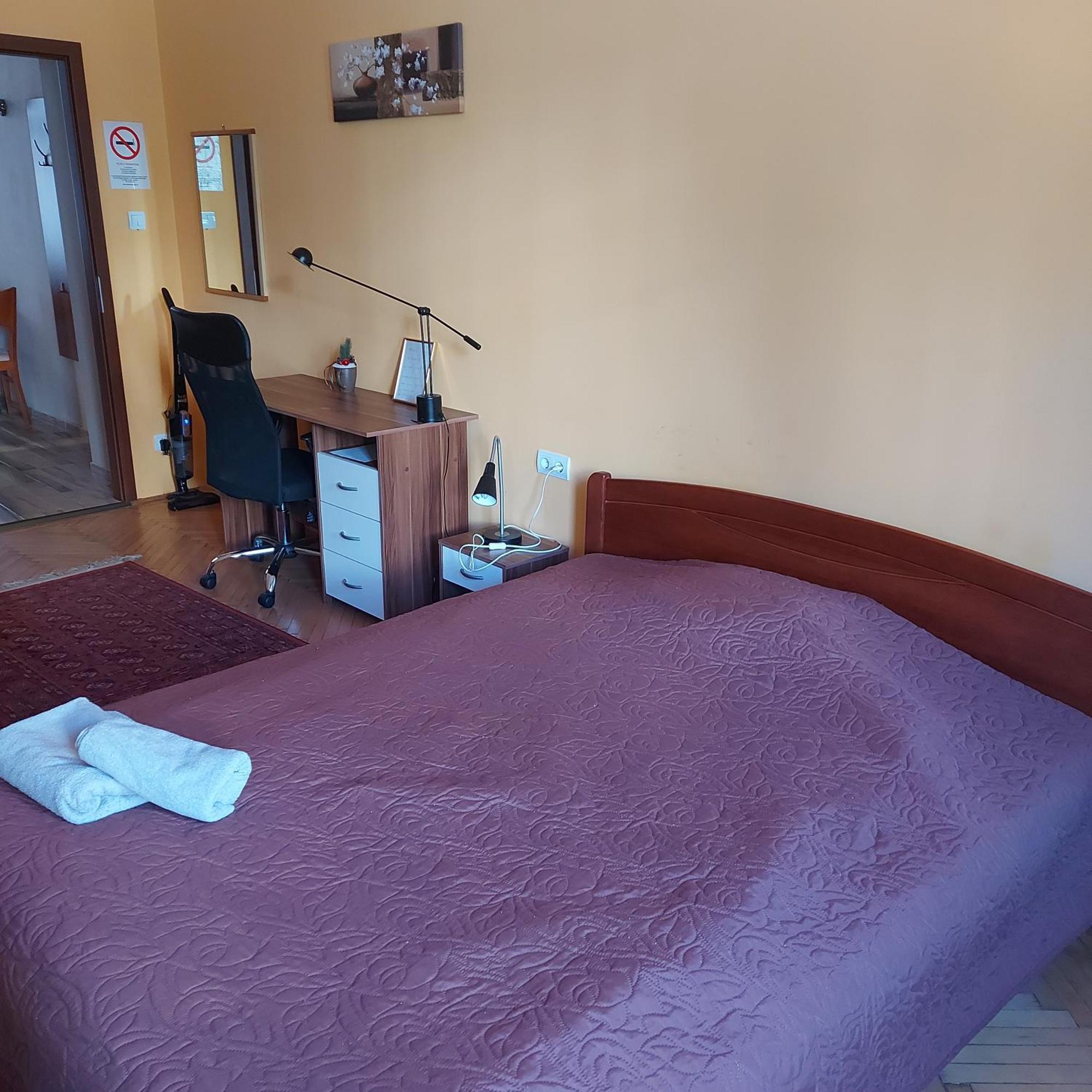 Cute Apartment Close To The Center Будапеща Екстериор снимка
